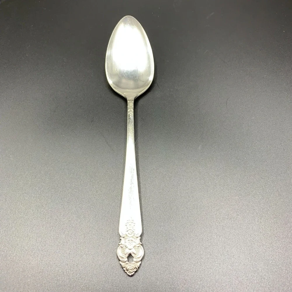 Vtg Oneida Distinction Silver Plate Prestige 1951Place/Oval Soup Spoon 7 1/2 in